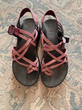 Chaco Women's Sandals in Mauve and Black